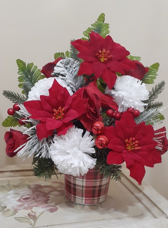 Color Me Merry Red (Artificial)